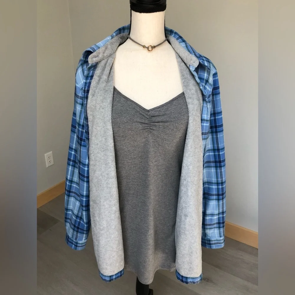 L.L.Bean Blue Plaid Fleece Lined Flannel Shacket Size Large - Picture 5 of 10